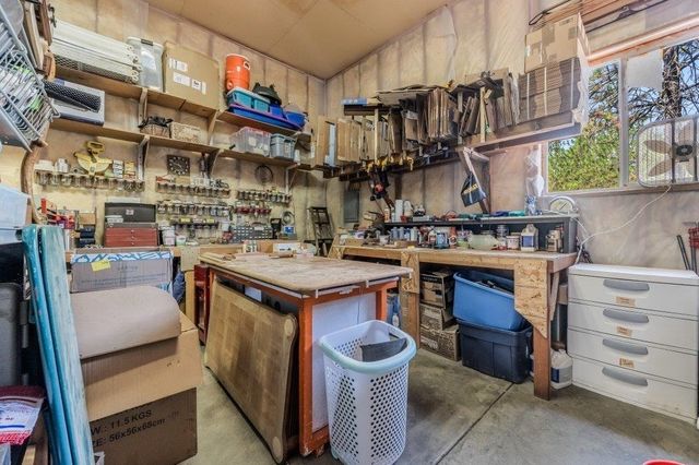 8217 W Rutter Pkwy, Spokane, WA 99208