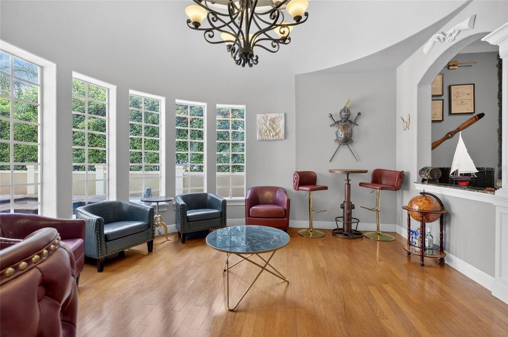 Image 15 of property listing at 11226 MACAW COURT, Windermere, FL 34786