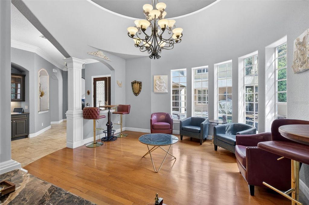 Image 16 of property listing at 11226 MACAW COURT, Windermere, FL 34786
