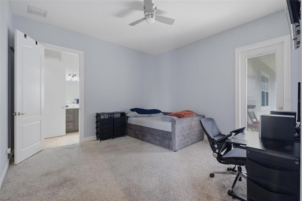 Image 46 of property listing at 11226 MACAW COURT, Windermere, FL 34786
