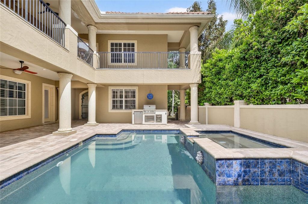 Image 61 of property listing at 11226 MACAW COURT, Windermere, FL 34786