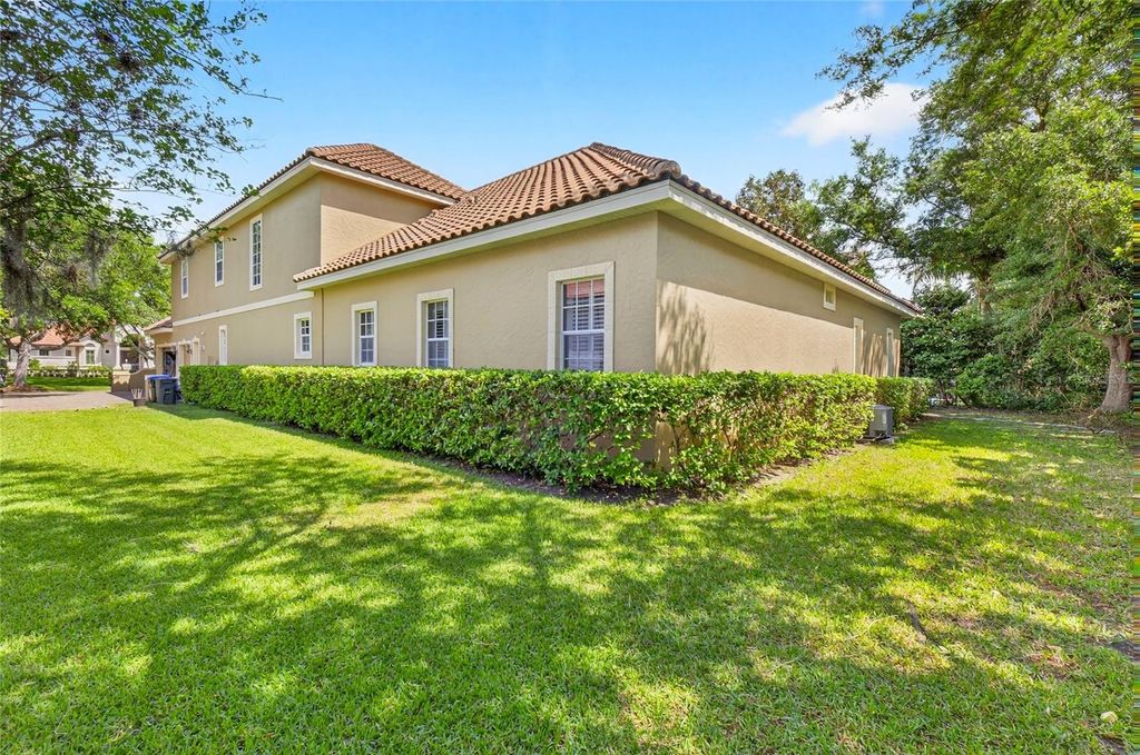 Image 66 of property listing at 11226 MACAW COURT, Windermere, FL 34786
