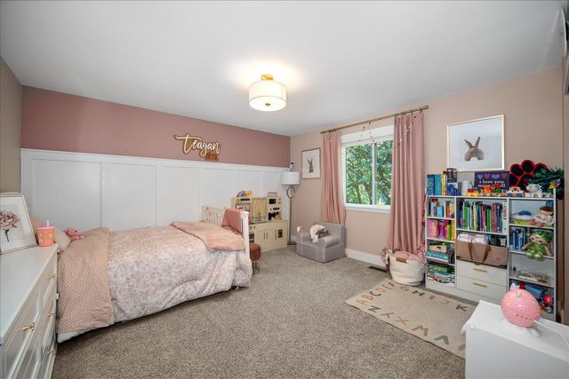 2004 E 55th Ave, Spokane, WA 99223