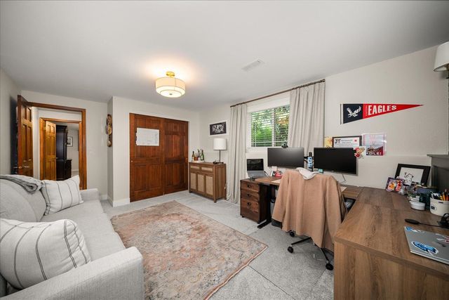 2004 E 55th Ave, Spokane, WA 99223