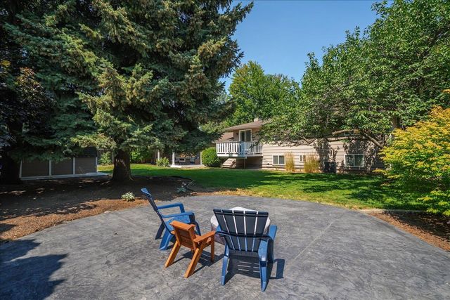 2004 E 55th Ave, Spokane, WA 99223