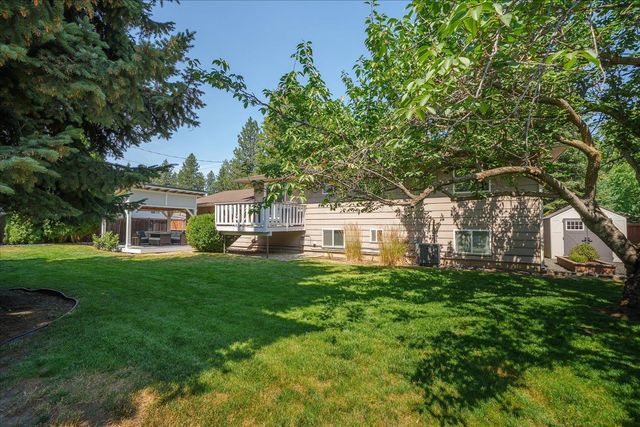 2004 E 55th Ave, Spokane, WA 99223
