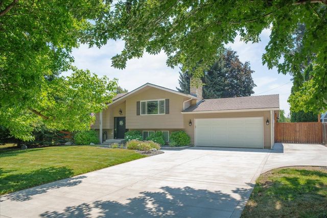 2004 E 55th Ave, Spokane, WA 99223