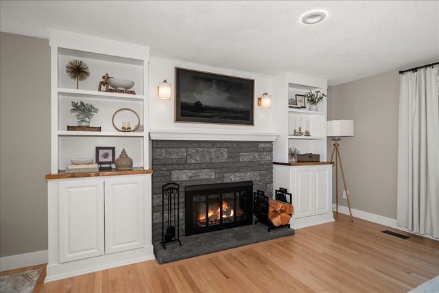 2004 E 55th Ave, Spokane, WA 99223