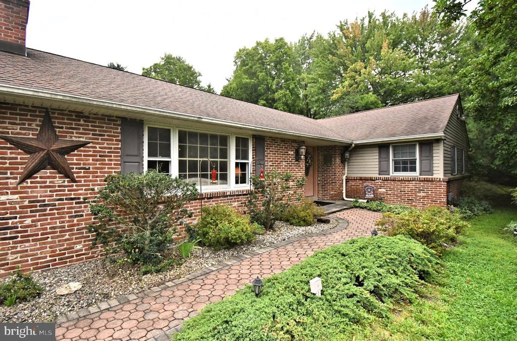 1333 CLEARVIEW DR, JAMISON, PA 18929 — photo 3