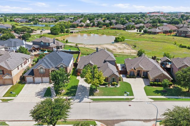 2620 Stable Door Lane, Fort Worth, TX 76244