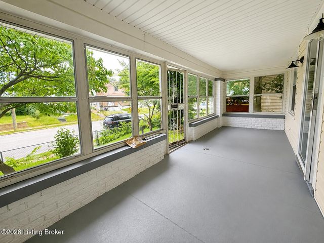 2211 Osage Ave, Louisville, KY 40210