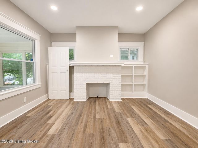 2211 Osage Ave, Louisville, KY 40210