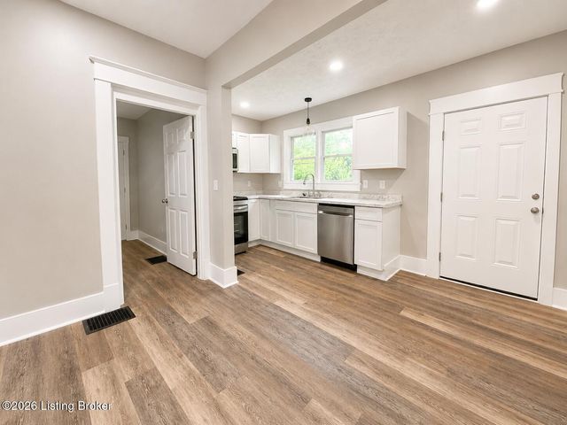 2211 Osage Ave, Louisville, KY 40210