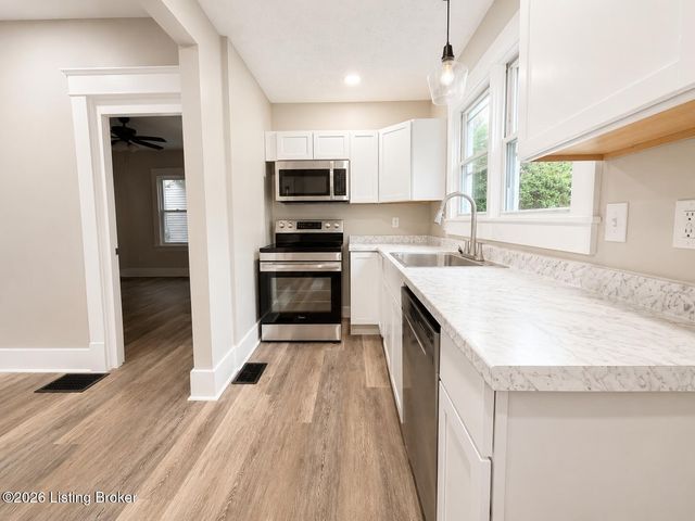 2211 Osage Ave, Louisville, KY 40210