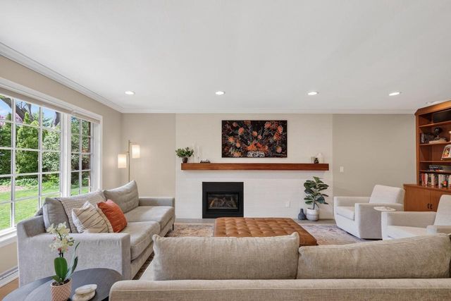 3 Fuller Drive, Madison, WI 53704