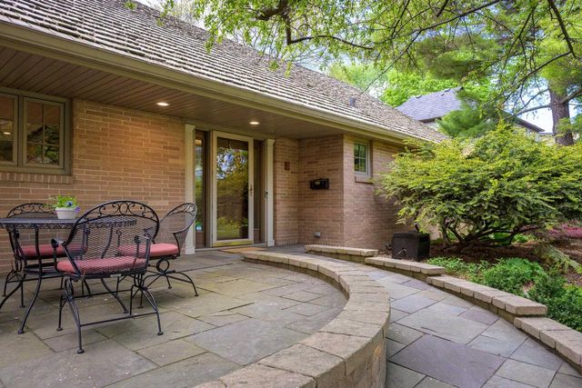 3 Fuller Drive, Madison, WI 53704
