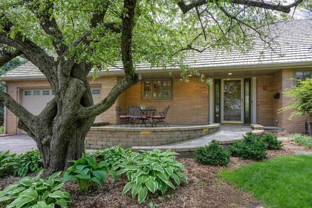 3 Fuller Drive, Madison, WI 53704