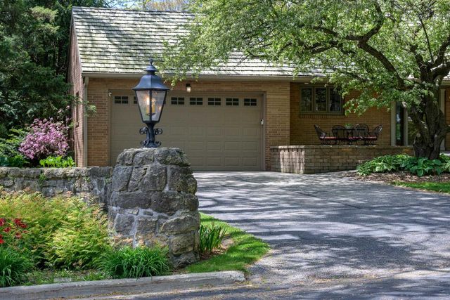 3 Fuller Drive, Madison, WI 53704