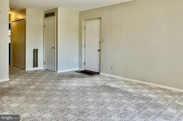 6-A OLYMPIC DR, Reading, PA 19607