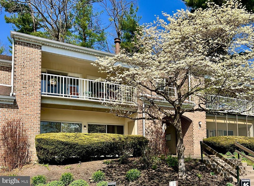 6-A OLYMPIC DR, Reading, PA 19607