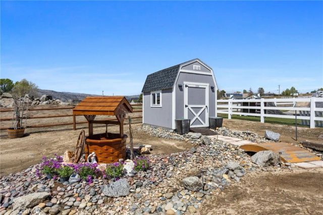 28100 Braeburn, Tehachapi, CA 93561