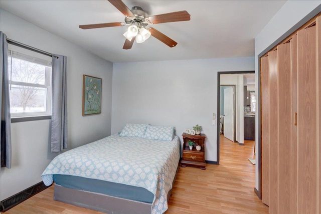 1000 S Division Street, Waunakee, WI 53597