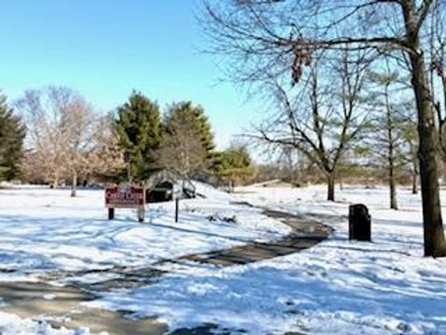 1000 S Division Street, Waunakee, WI 53597