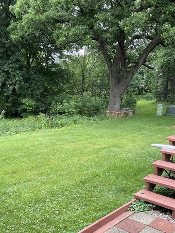 1000 S Division Street, Waunakee, WI 53597