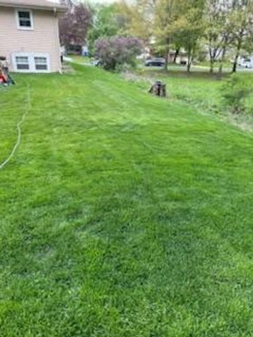 1000 S Division Street, Waunakee, WI 53597