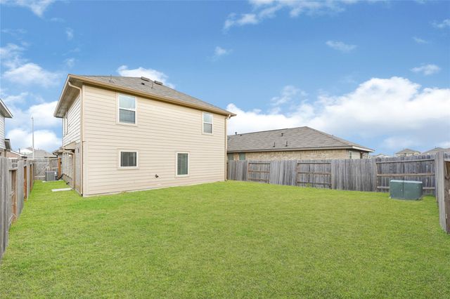 4118 Saw Mill Peak Lane, Baytown, TX 77521