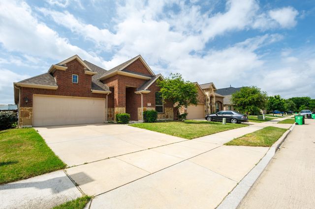 712 Lake Sierra Way, Little Elm, TX 75068