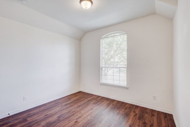 712 Lake Sierra Way, Little Elm, TX 75068