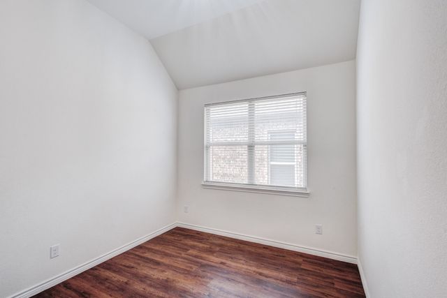 712 Lake Sierra Way, Little Elm, TX 75068