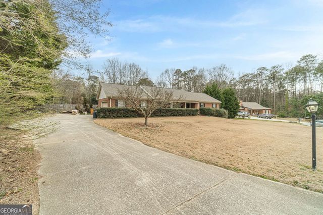 2128 Pinehurst Lane, Snellville, GA 30078