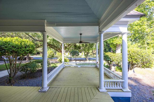 808 Washington Street, Perry, GA 31069
