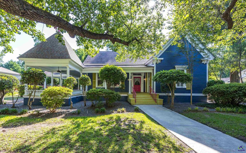 808 Washington Street, Perry, GA 31069