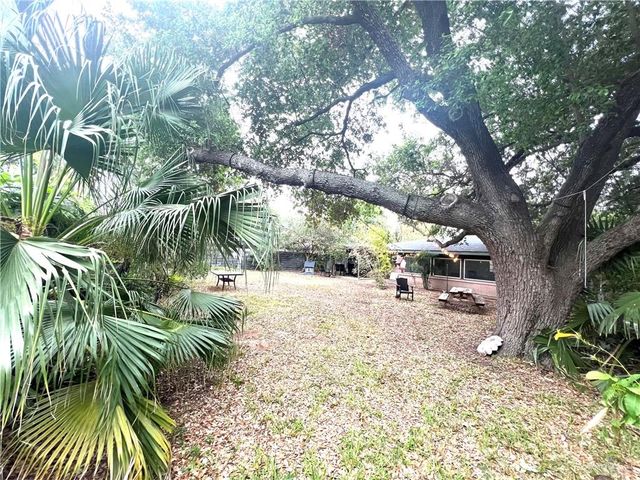 805 E Ithaca Avenue, Mcallen, TX 78501