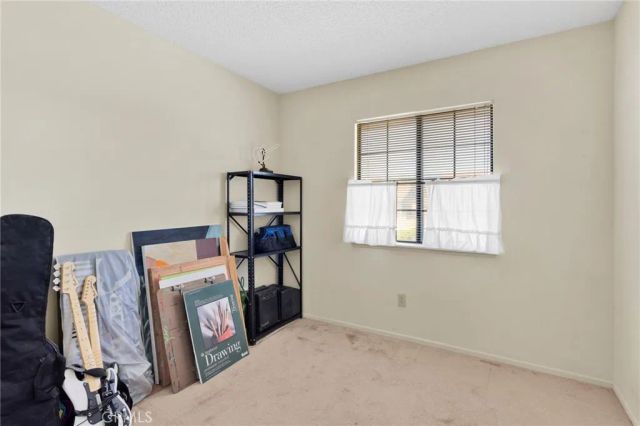 13150 Heritage Drive, Victorville, CA 92392