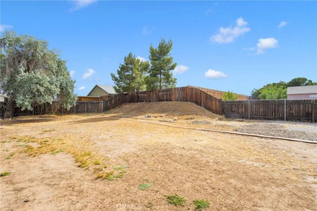 13150 Heritage Drive, Victorville, CA 92392