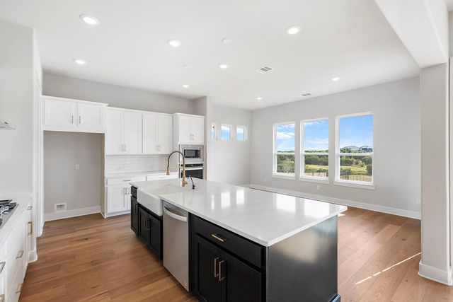 249 Crimson Sky CT, Dripping Springs, TX 78620