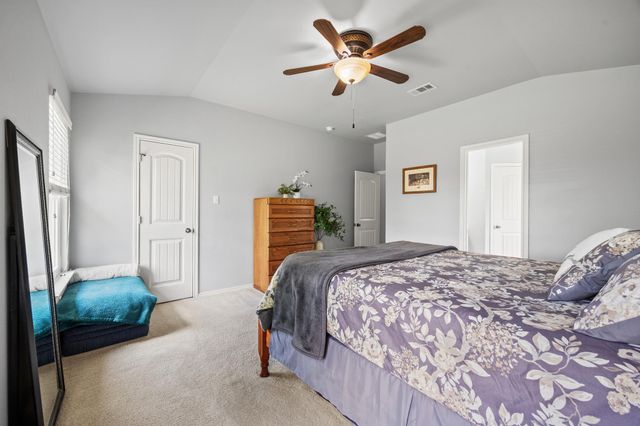 2712 Bluffstone DR, Round Rock, TX 78665