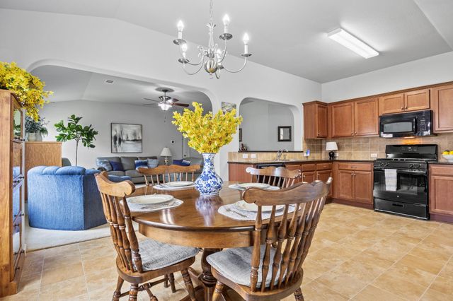 2712 Bluffstone DR, Round Rock, TX 78665