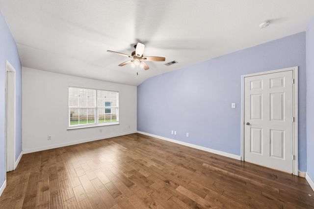 2008 Archer Drive, Grand Prairie, TX 75052