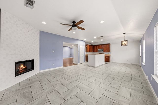 2008 Archer Drive, Grand Prairie, TX 75052