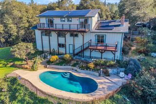 17780 Redberry Ln, Jackson, CA 95642