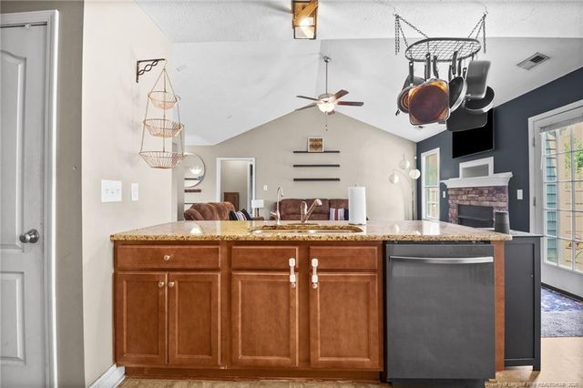 3365 N Fork Lane, Hope Mills, NC 28348