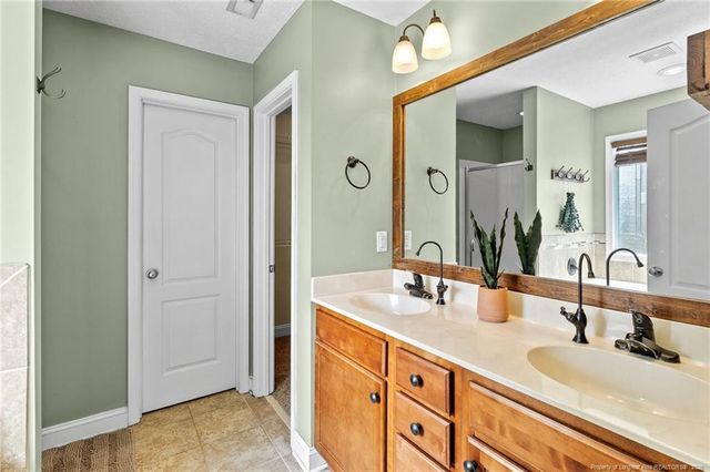 3365 N Fork Lane, Hope Mills, NC 28348