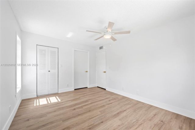 7511 S Oriole Boulevard 201, Delray Beach, FL 33446