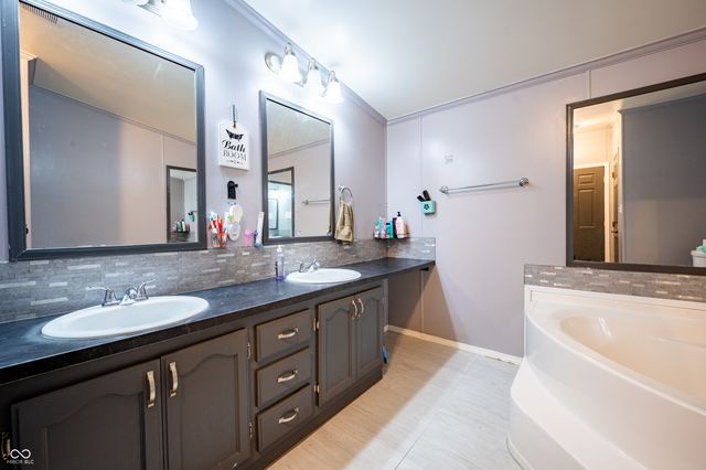 20550 Baker Street, Sheridan, IN 46069