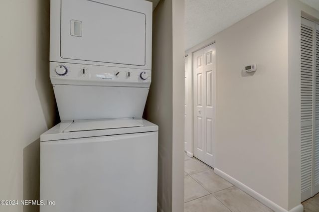 14750 BEACH Boulevard 75, Jacksonville, FL 32250